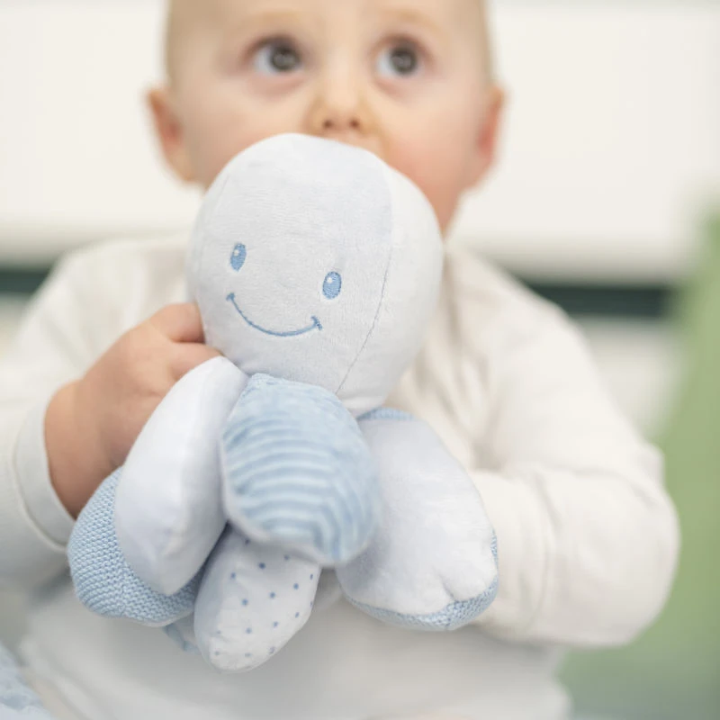 Magasin De Jouets -Magasin De Jouets peluche20hochet20poulpe20pieuvre20bleu202520cm