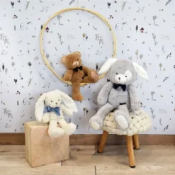 Maïlou Tradition - Peluche Pilou Le Lapin Fabriqué En France - Blanc 28 Cm 7 Maïlou Tradition - Peluche Pilou Le Lapin Fabriqué En France - Blanc 28 Cm -Magasin De Jouets peluche20pilou20lapin20fabrique20en20france2020blanc202820cm 2