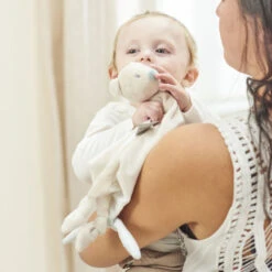 Nattou - Roméo Jules Sally - Maxi Doudou Ours Beige 40 Cm 7 Nattou - Roméo Jules Sally - Maxi Doudou Ours Beige 40 Cm -Magasin De Jouets romeo20jules20sally2020maxi20ours20beige204020cm 1