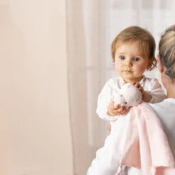 Nattou - Susie Et Bonnie - Grand Doudou Lange Hippopotame Rose 30 Cm -Magasin De Jouets susie20et20bonnie2020grand20lange20hippopotame20rose203020cm 1