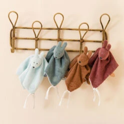 Nattou - Susie Et Bonnie - Doudou Plat Lapin éponge Marron Rouille 27 Cm -Magasin De Jouets susie20et20bonnie2020plat20lapin20eponge20marron20rouille202720cm 3